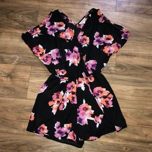 Floral romper!